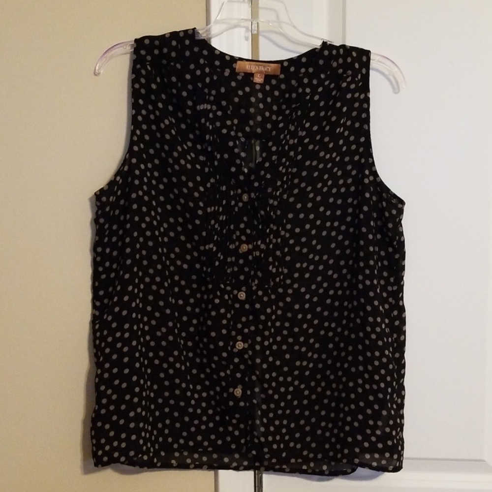 Polka dot top